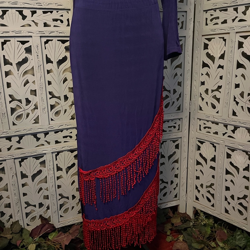MAXIMA USA VINTAGE gorgeous purple with red fringe 2pc top & skirt maxi dress - Picture 5 of 11